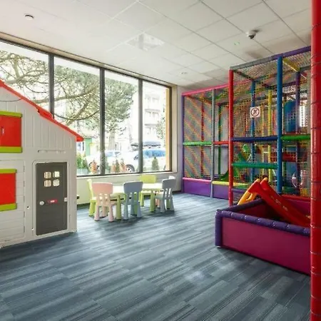 Siesta - Sunny Lägenhet