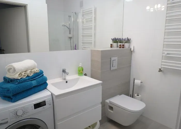 Sunny Колобжег